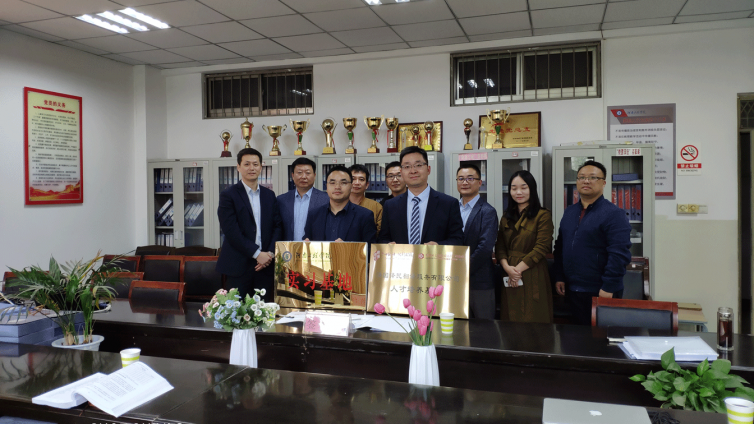 河南工程学院豫尚缘外语学院与译国译民集团签署合作协议
